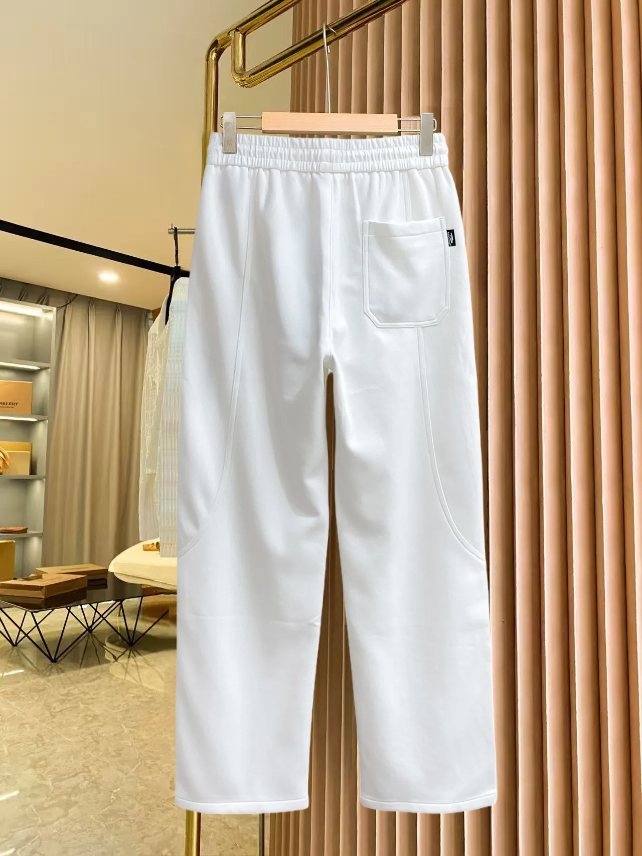 Balenciaga [High Version] 2026 Autumn and Winter latest products, available at counters at the same time, Original product, fashionable casual trousers and casual trousers, using imported original fabrics, top-grade embroidery 🪡 craft letter pattern logo, original hardware accessories decoration, simple yet fashionable, fashionable and handsome upper body, Sizes: M-3XL